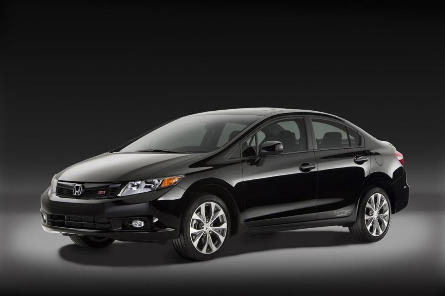  Honda Civic 2012 года  (фото 7 из 9)